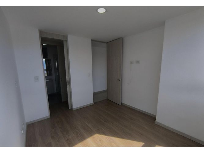 Apartamento de 2 alcobas en venta en Sabaneta Real, Sabaneta, 63 m² · foto 6 de 11