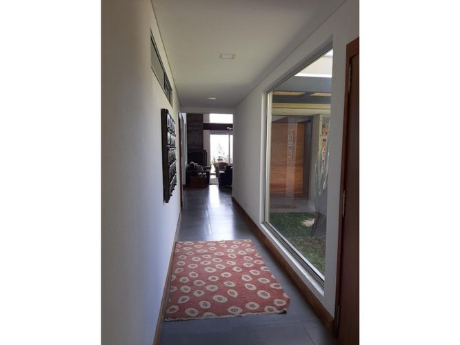 Casa de 4 alcobas en venta en Vía Las Palmas, Medellín · foto 10 de 13