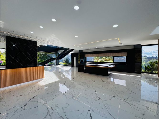 Casa de 5 alcobas en venta en Llano Grande, Rionegro, 1655 m² · foto 12 de 22