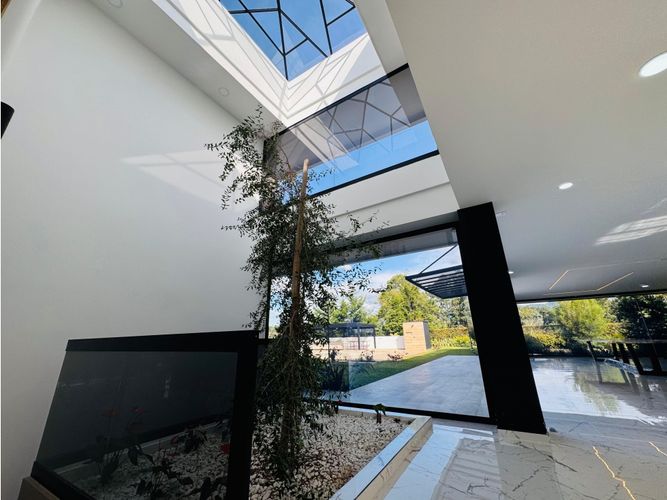 Casa de 5 alcobas en venta en Llano Grande, Rionegro, 1655 m² · foto 18 de 22