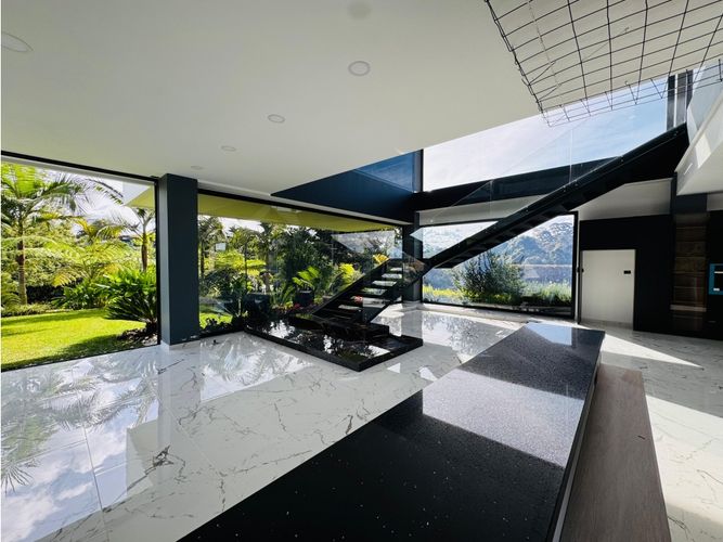 Casa de 5 alcobas en venta en Llano Grande, Rionegro, 1655 m² · foto 20 de 22