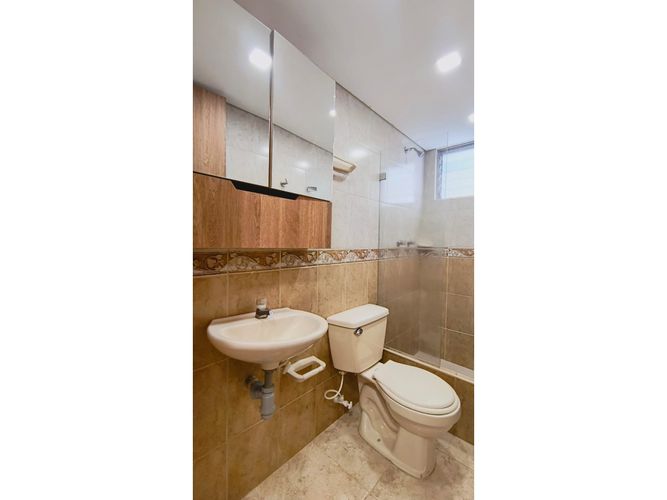 Apartamento de 2 alcobas en venta en Central, Bello, 52 m² · foto 6 de 8