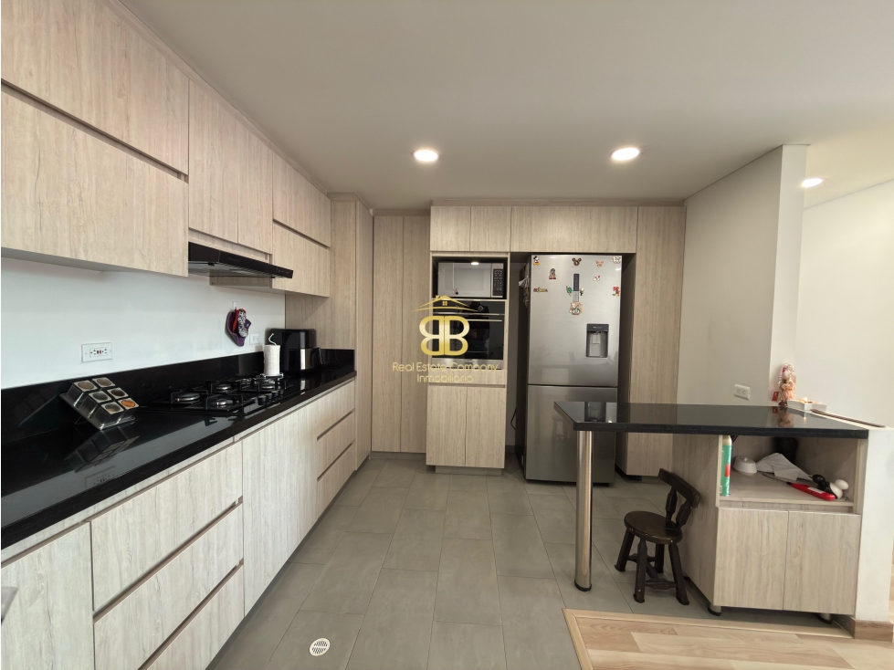 Apartamento en venta en Quinta Paredes, Bogotá · foto 7 de 24