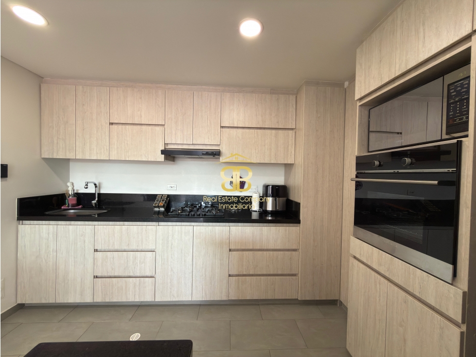 Apartamento en venta en Quinta Paredes, Bogotá · foto 8 de 24