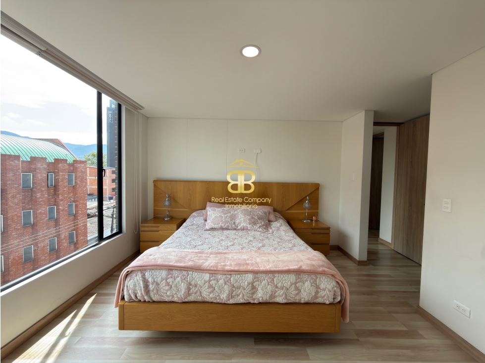 Apartamento en venta en Quinta Paredes, Bogotá · foto 9 de 24