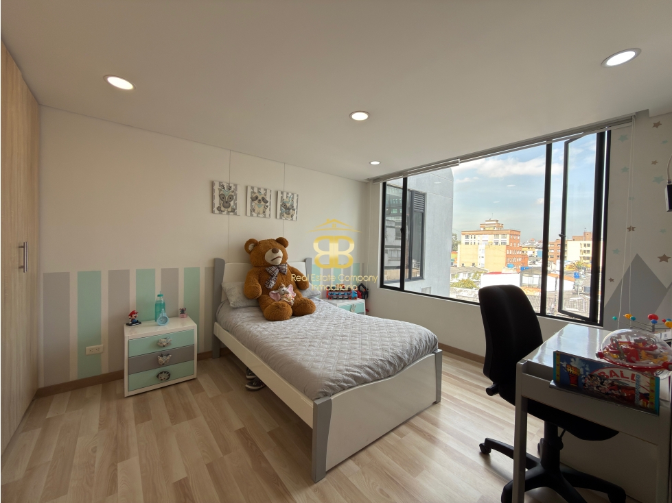 Apartamento en venta en Quinta Paredes, Bogotá · foto 14 de 24