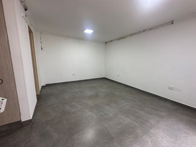 Oficina en venta en Centro, Armenia, 28 m² · foto 2 de 7