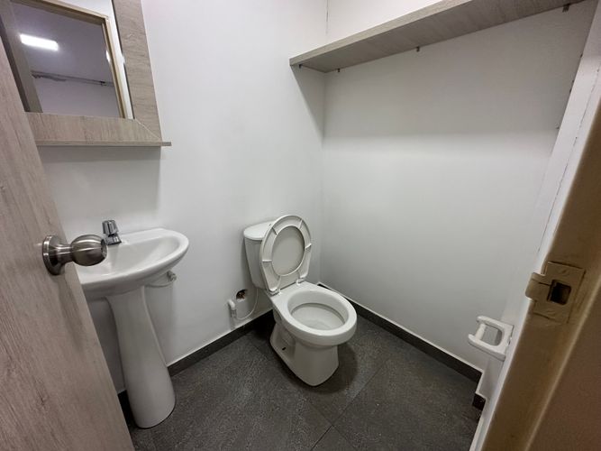 Oficina en venta en Centro, Armenia, 28 m² · foto 6 de 7