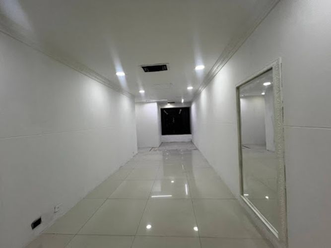 Local en arriendo en San Diego, Medellín, 47 m² · foto 10 de 11
