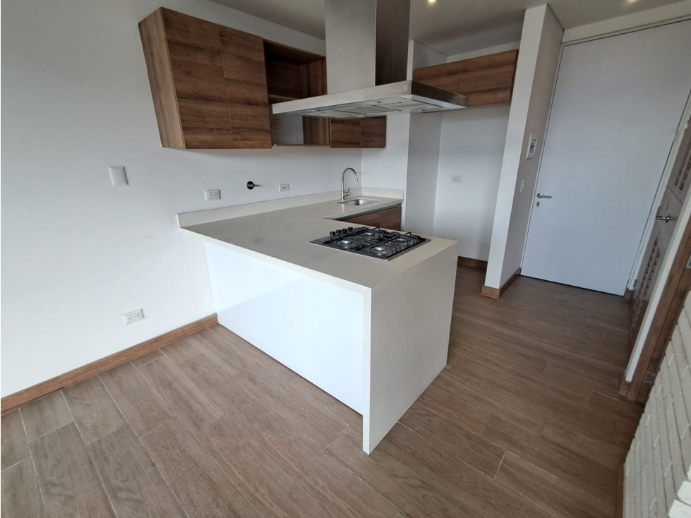 Apartaestudio en Arriendo en Ciudad del Río, Medellín