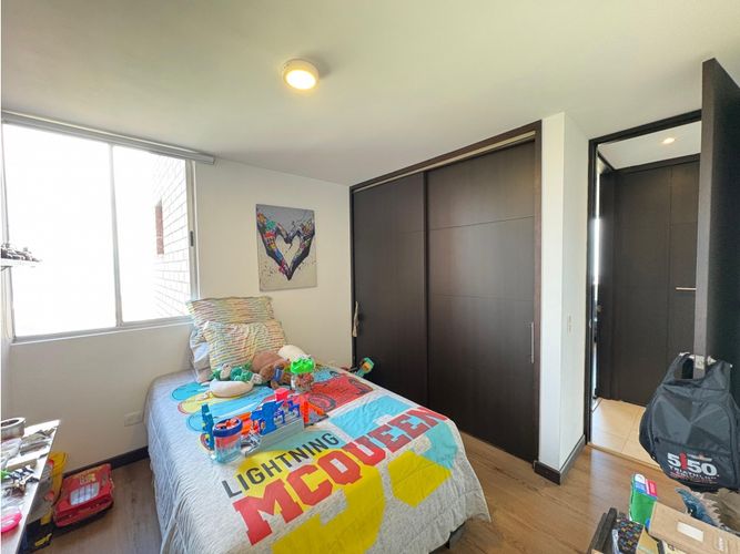 Apartamento de 2 alcobas en arriendo en El Tesoro, Medellín, 115 m² · foto 8 de 18