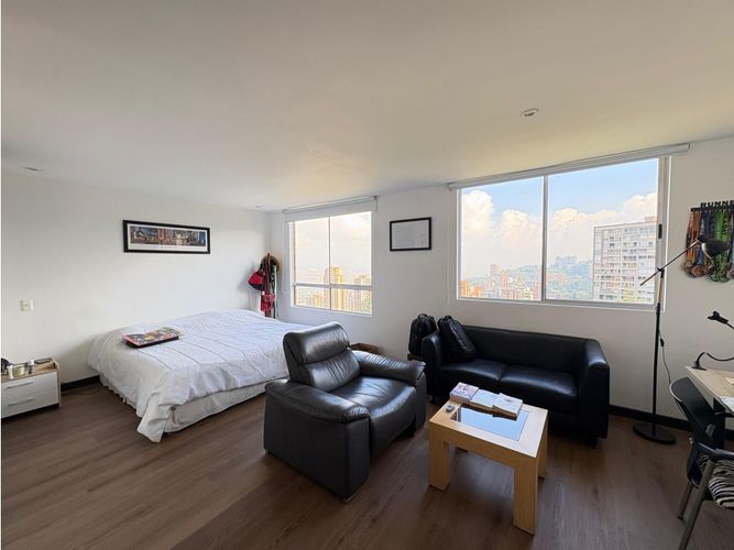 Apartamento de 2 alcobas en arriendo en El Tesoro, Medellín, 115 m² · foto 9 de 18