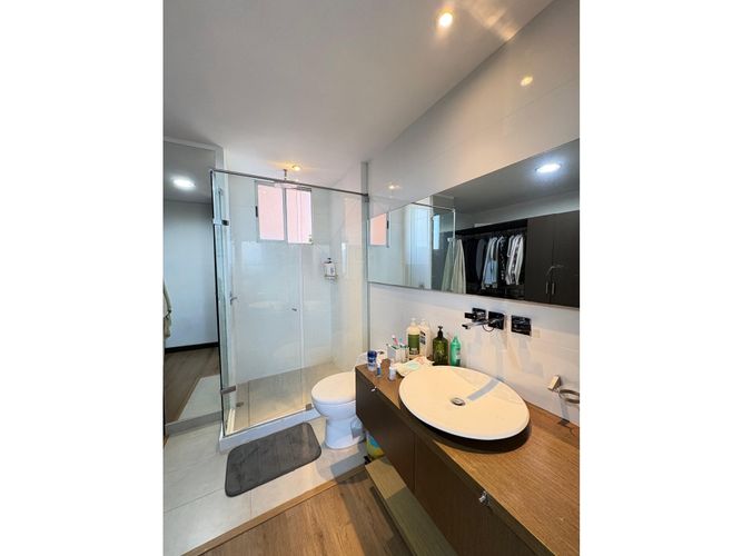 Apartamento de 2 alcobas en arriendo en El Tesoro, Medellín, 115 m² · foto 17 de 18