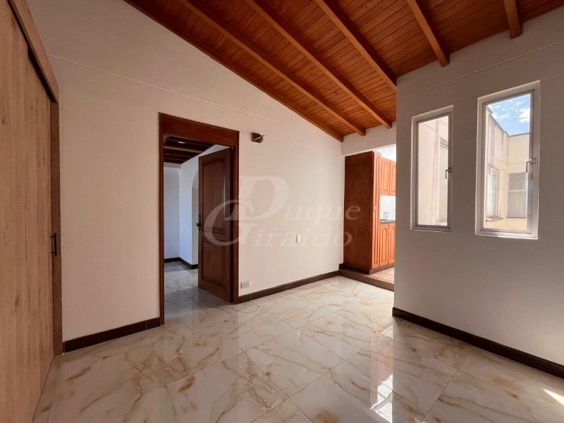 Apartamento en arriendo en El Poblado, Medellín · foto 6 de 24