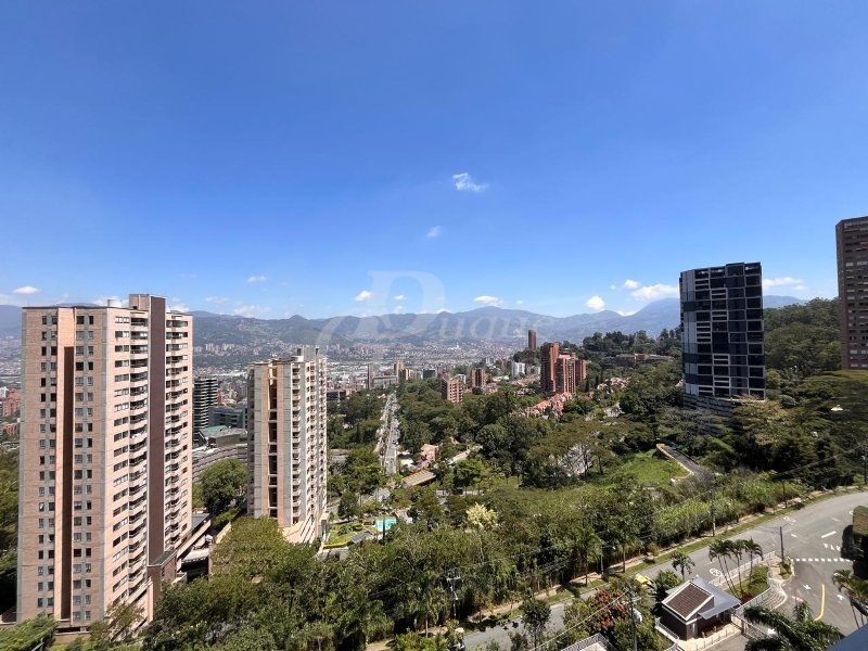 Apartamento en arriendo en El Poblado, Medellín · foto 20 de 24