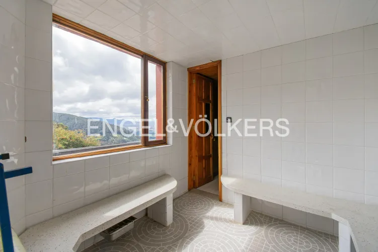 Casa de 8 alcobas en venta en Guaymaral, Bogotá, 1300 m² · foto 14 de 20