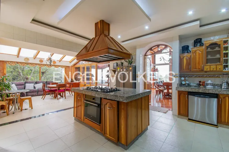 Casa de 8 alcobas en venta en Guaymaral, Bogotá, 1300 m² · foto 6 de 20