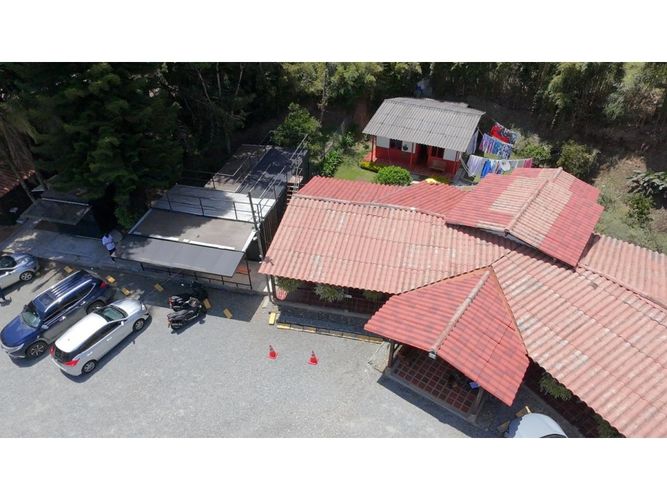 Lote en arriendo en El Retiro, 2945 m² · foto 2 de 17