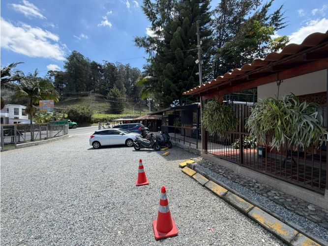 Lote en arriendo en El Retiro, 2945 m² · foto 4 de 17