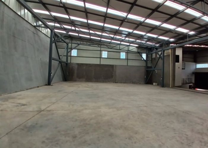 Bodega en arriendo en Santander, Pereira, 530 m² · foto 3 de 8