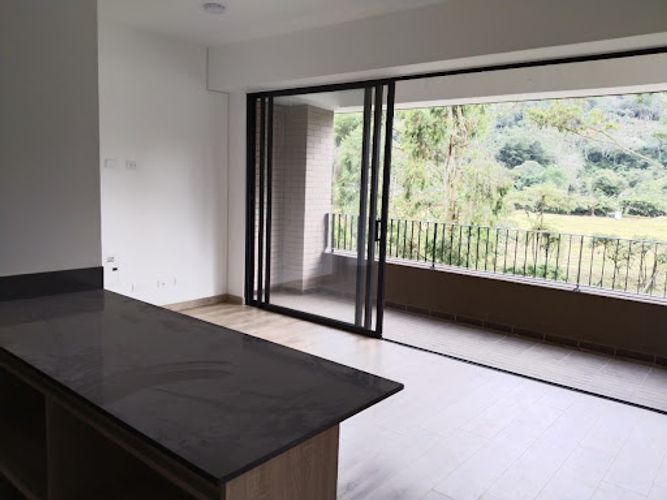 Apartamento de 2 alcobas en venta en El Retiro, 83 m² · foto 3 de 20