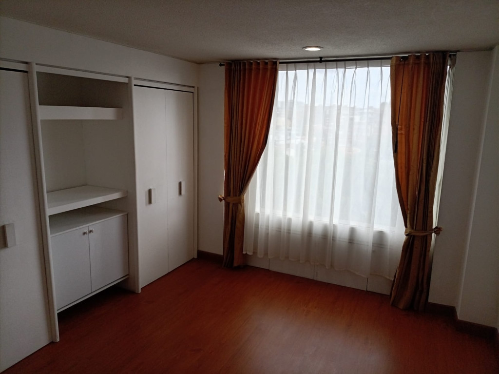 Apartamento en venta en Alhambra, Bogotá · foto 9 de 24