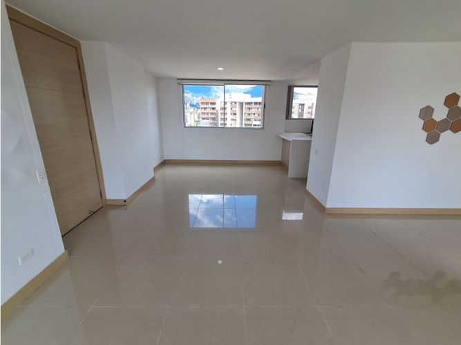 Apartamento de 3 alcobas en arriendo en Santa Maria De Los Angeles, Medellín, 138 m² · foto 4 de 20