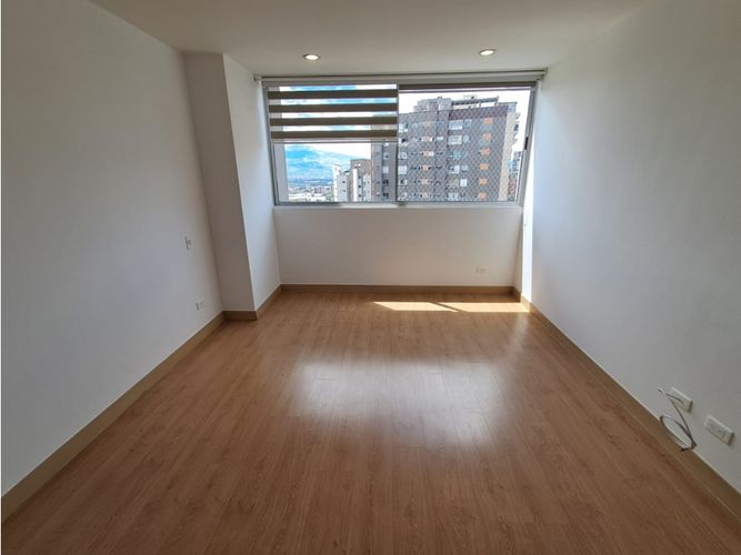 Apartamento de 3 alcobas en arriendo en Santa Maria De Los Angeles, Medellín, 138 m² · foto 12 de 20