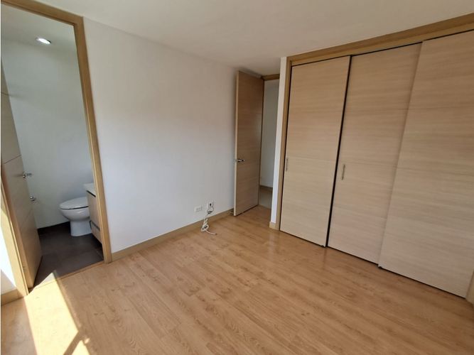 Apartamento de 3 alcobas en arriendo en Santa Maria De Los Angeles, Medellín, 138 m² · foto 16 de 20