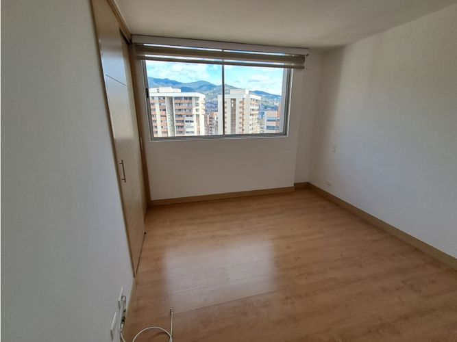 Apartamento de 3 alcobas en arriendo en Santa Maria De Los Angeles, Medellín, 138 m² · foto 17 de 20