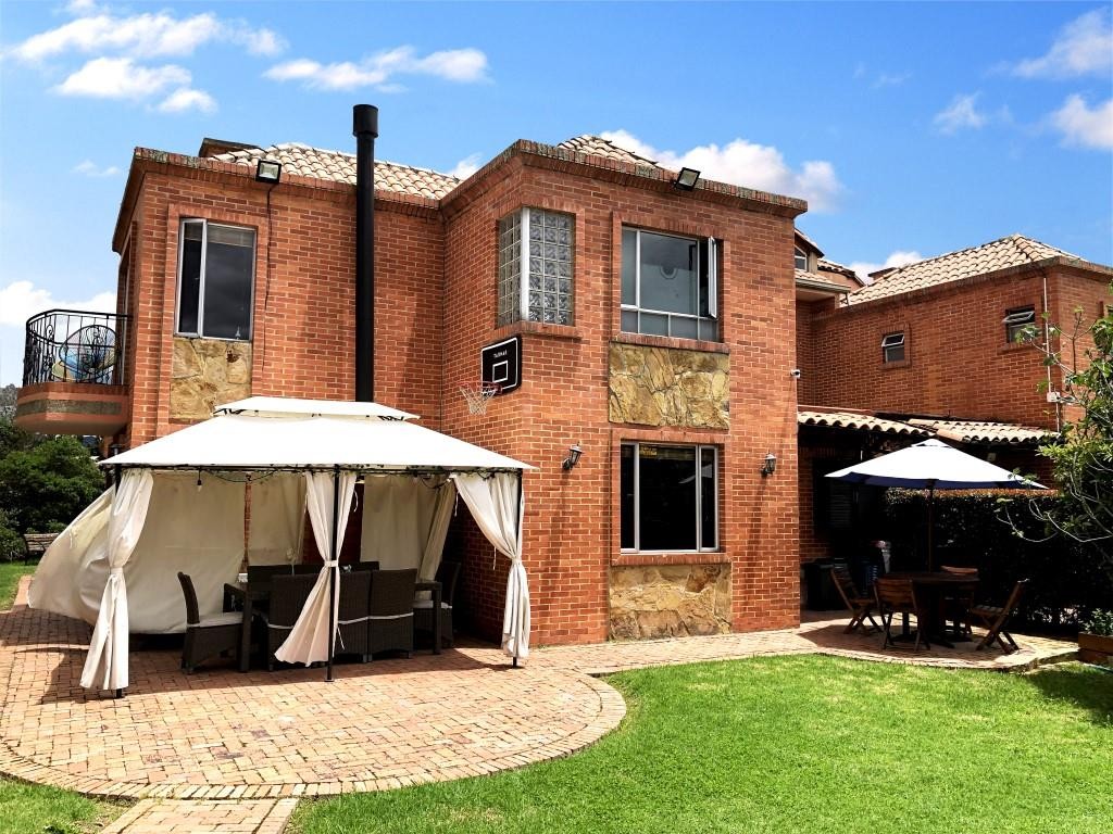 Casa en venta en La Estrella, Chía · foto 3 de 20