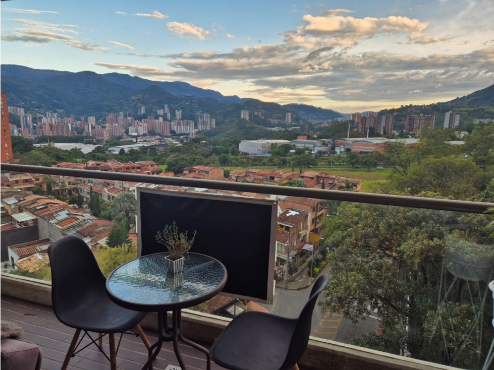 Apartamento en venta en Ditaires, Itagüí · foto 2 de 13