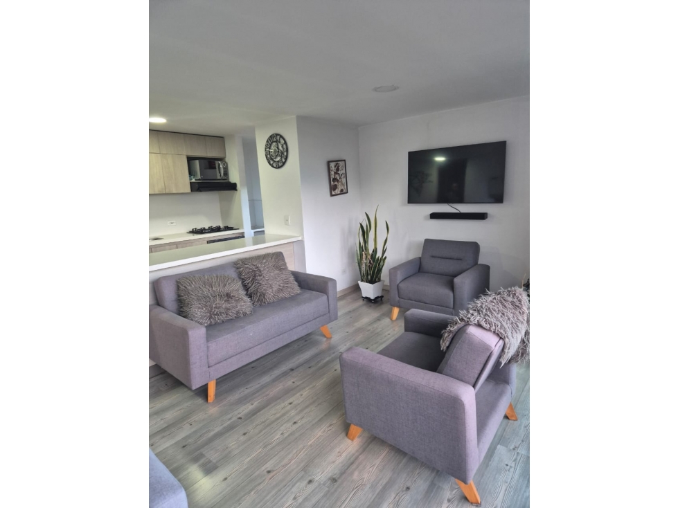 Apartamento en venta en Ditaires, Itagüí · foto 3 de 13