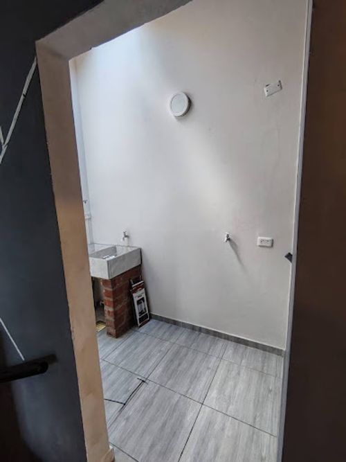 Local en arriendo en San Antonio De Pereira, Rionegro, 140 m² · foto 4 de 22