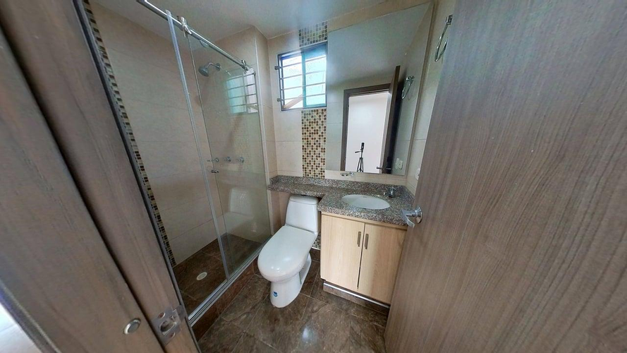 Apartamento de 3 alcobas en venta en Conjunto Residencial Pamplona, Madrid, 55 m² · foto 8 de 24