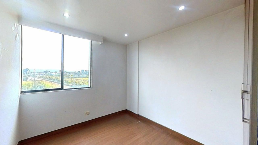 Apartamento de 3 alcobas en venta en Conjunto Residencial Pamplona, Madrid, 55 m² · foto 11 de 24