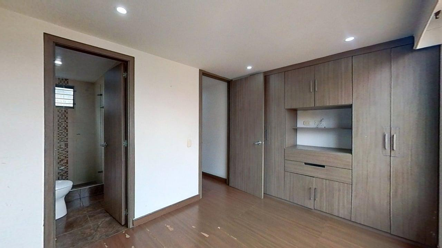 Apartamento de 3 alcobas en venta en Conjunto Residencial Pamplona, Madrid, 55 m² · foto 13 de 24