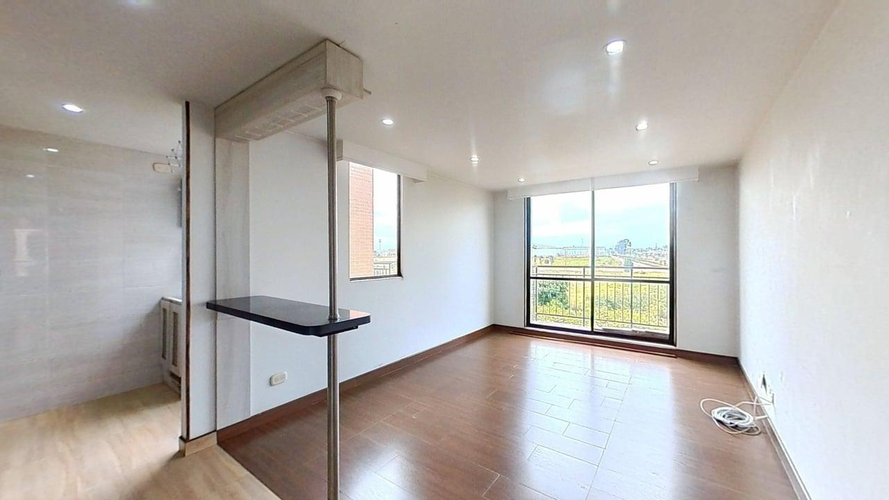 Apartamento de 3 alcobas en venta en Conjunto Residencial Pamplona, Madrid, 55 m² · foto 15 de 24