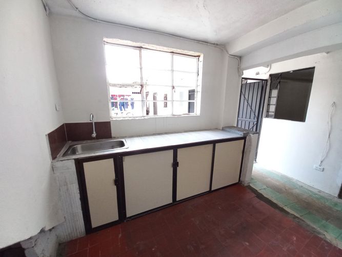 Casa de 8 alcobas en venta en Alaska, Ibagué, 295 m² · foto 19 de 24