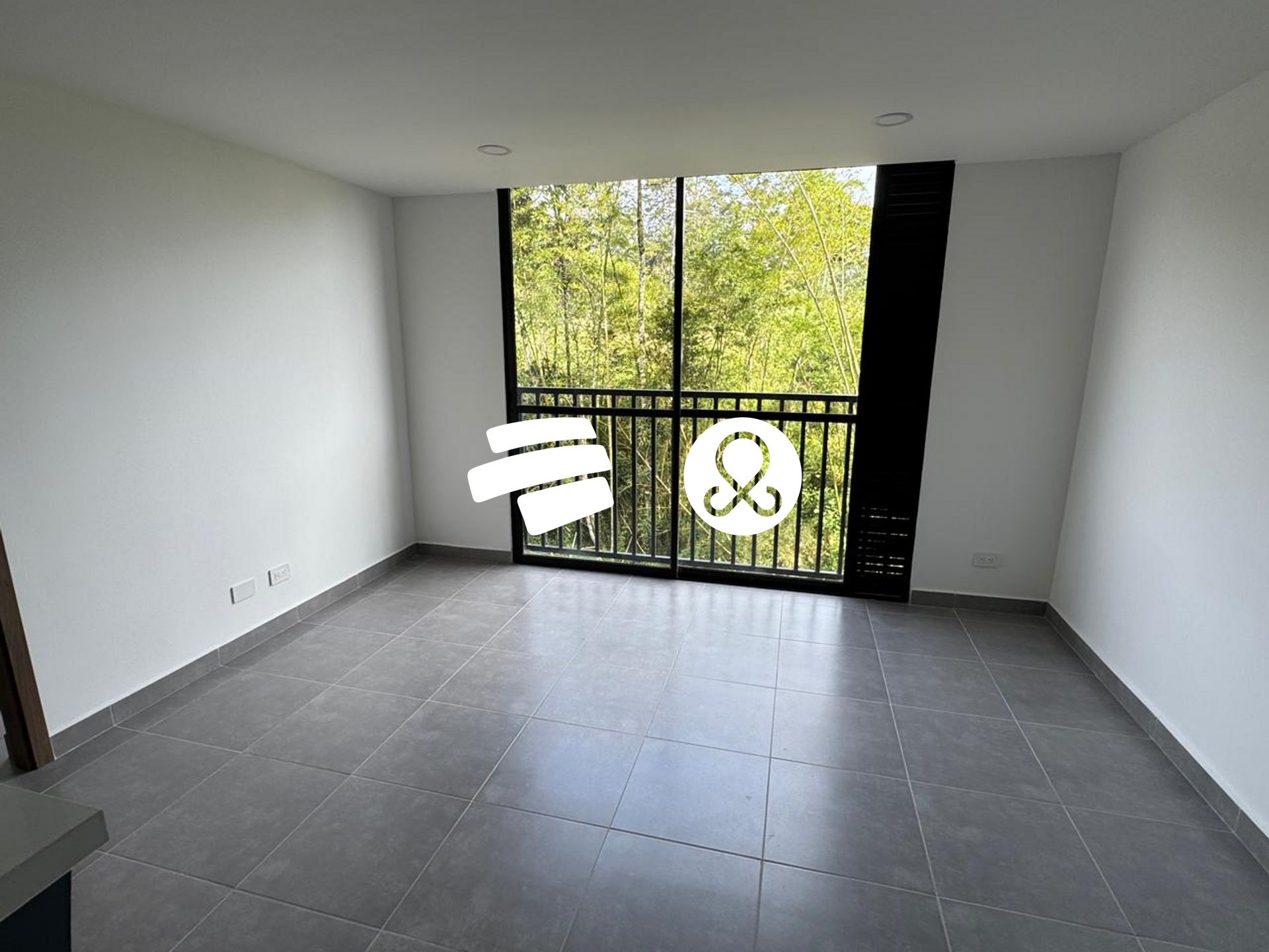 Apartamento en venta en La Macarena, Marinilla · foto 4 de 11
