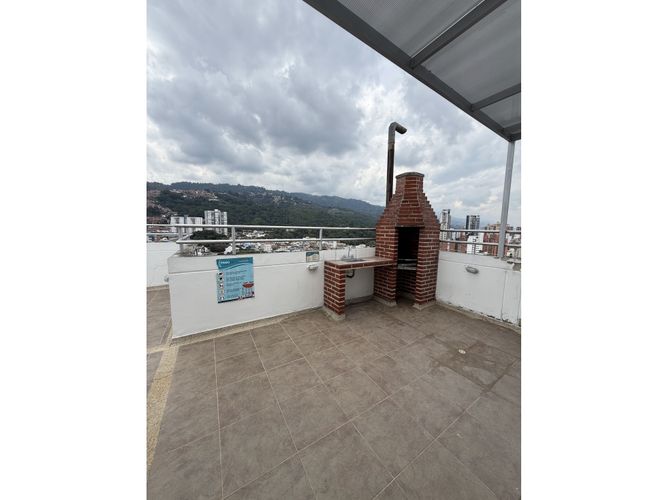 Apartamento de 2 alcobas en venta en Cabecera Del Llano, Bucaramanga, 75 m² · foto 15 de 19