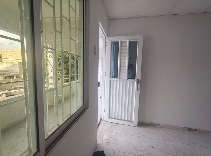 Oficina en arriendo en El Bosque, Cartagena, 24 m² · foto 3 de 13