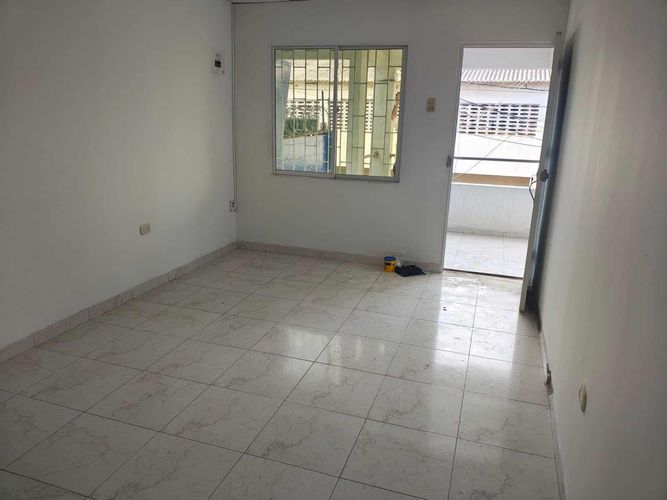 Oficina en arriendo en El Bosque, Cartagena, 24 m² · foto 4 de 13