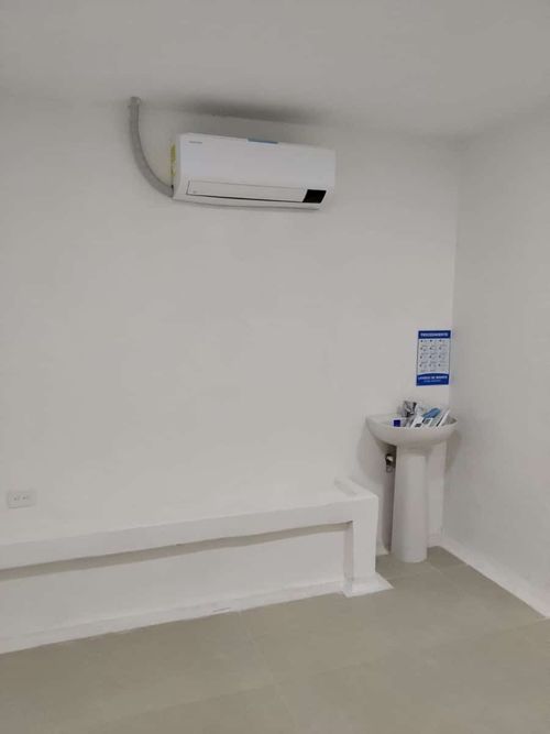 Oficina en arriendo en Bocagrande, Cartagena, 250 m² · foto 4 de 13