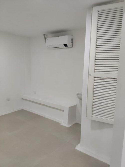 Oficina en arriendo en Bocagrande, Cartagena, 250 m² · foto 5 de 13