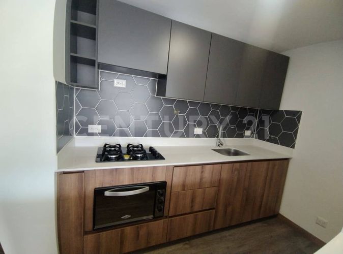 Apartamento de 3 alcobas en venta en Las Casitas, Envigado, 86 m² · foto 6 de 23
