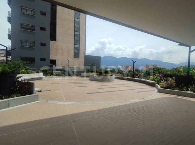 Apartamento de 3 alcobas en venta en Las Casitas, Envigado, 86 m² · foto 22 de 23