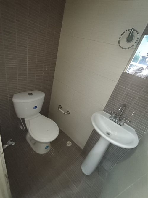 Local en arriendo en La Playa, Cúcuta, 40 m² · foto 7 de 8