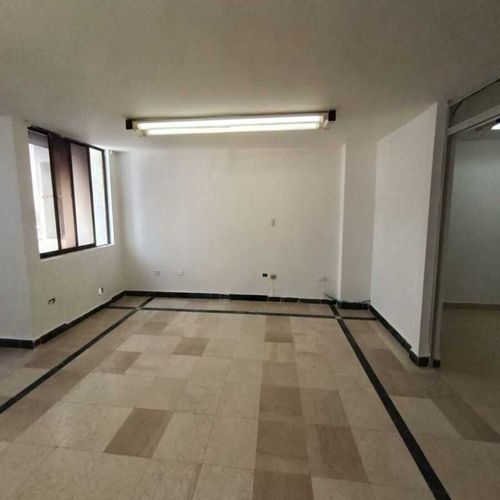 Oficina en arriendo en El Centro, Cartagena, 68 m² · foto 4 de 8