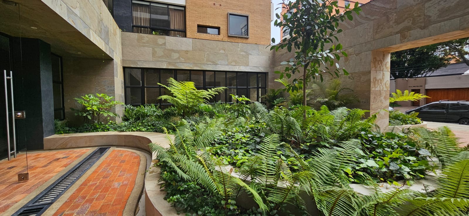 Departamento en alquiler con baja de precio en Chico norte